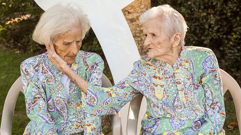 Twins celebrate turning 100 years old - LaGrange Daily News | LaGrange