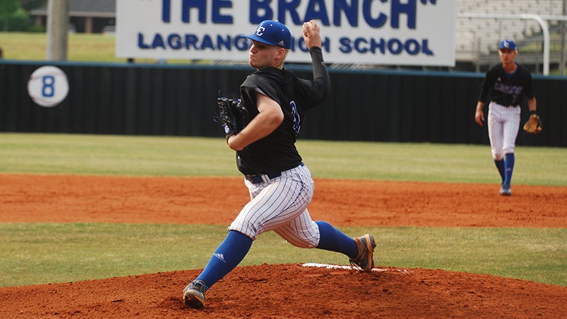 Preston Pressley hits winning RBI in the sixth inning to book the ...