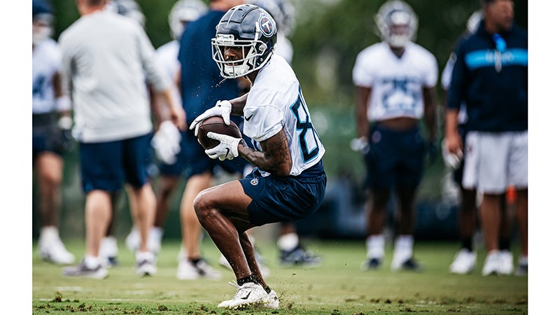 PHOTOS: Titans Training Camp Aug. 28